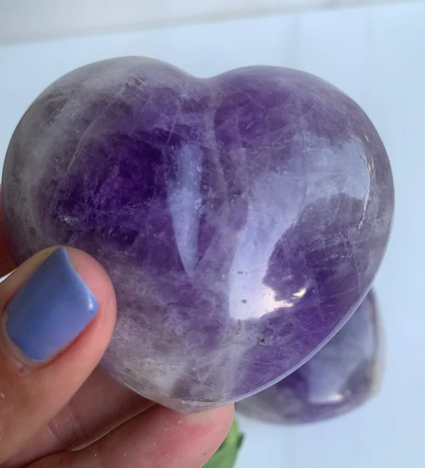 Dream Amethyst Carving Heart