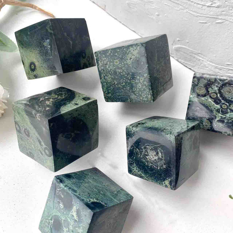 Kambaba Jasper Cube