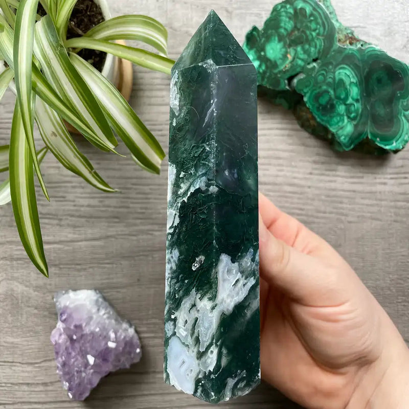 Wealth Moss Agate Tower